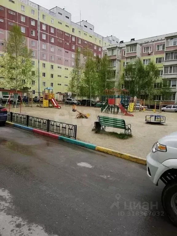 3-к кв. Ханты-Мансийский АО, Нягань 2-й мкр, 22 (84.7 м) - Фото 1