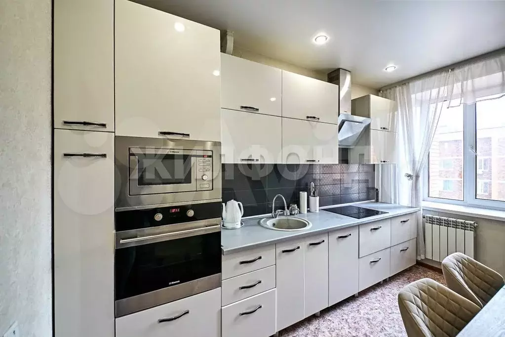 2-к. квартира, 51,8 м, 4/4 эт. - Фото 1