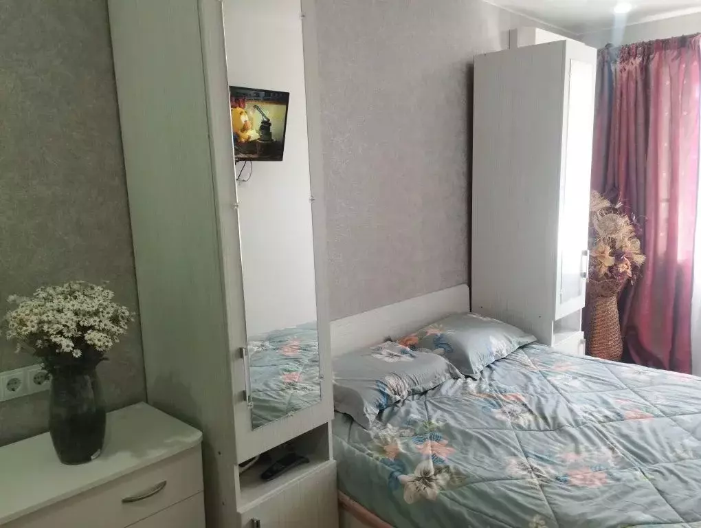 2-к кв. Краснодарский край, Геленджик ул. Островского, 19 (47.0 м) - Фото 0