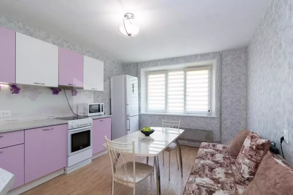 Квартира, 2 комнаты, 66.8 м - Фото 0