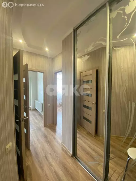 1-комнатная квартира: Симферополь, Краснознамённая улица, 72 (42 м) - Фото 0