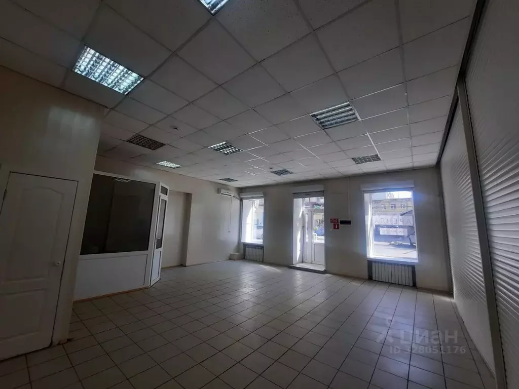 Помещение свободного назначения в Саратовская область, Саратов ул. ... - Фото 2