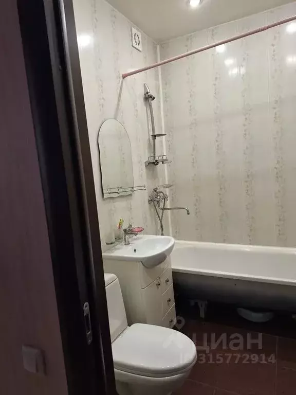 1-к кв. Пензенская область, Пенза ул. Антонова, 76 (36.0 м) - Фото 1