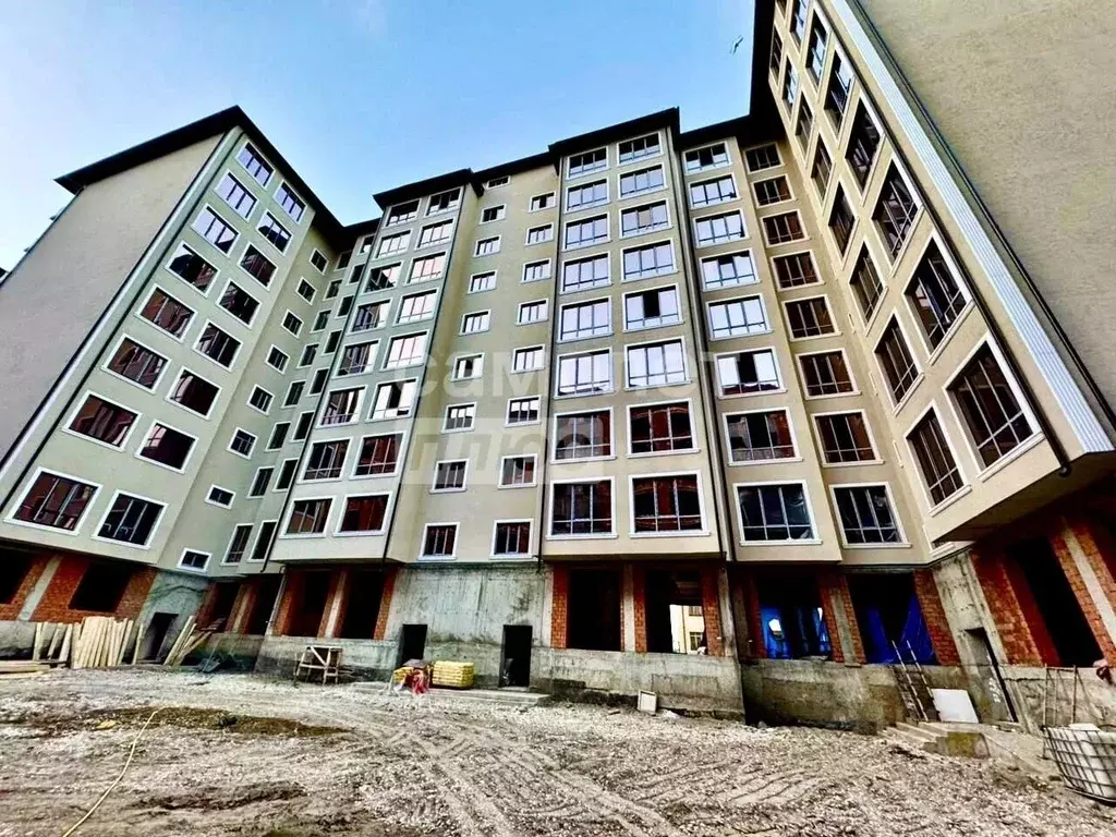 2-к кв. Кабардино-Балкария, Нальчик ул. Ашурова, 1Б (74.0 м) - Фото 1