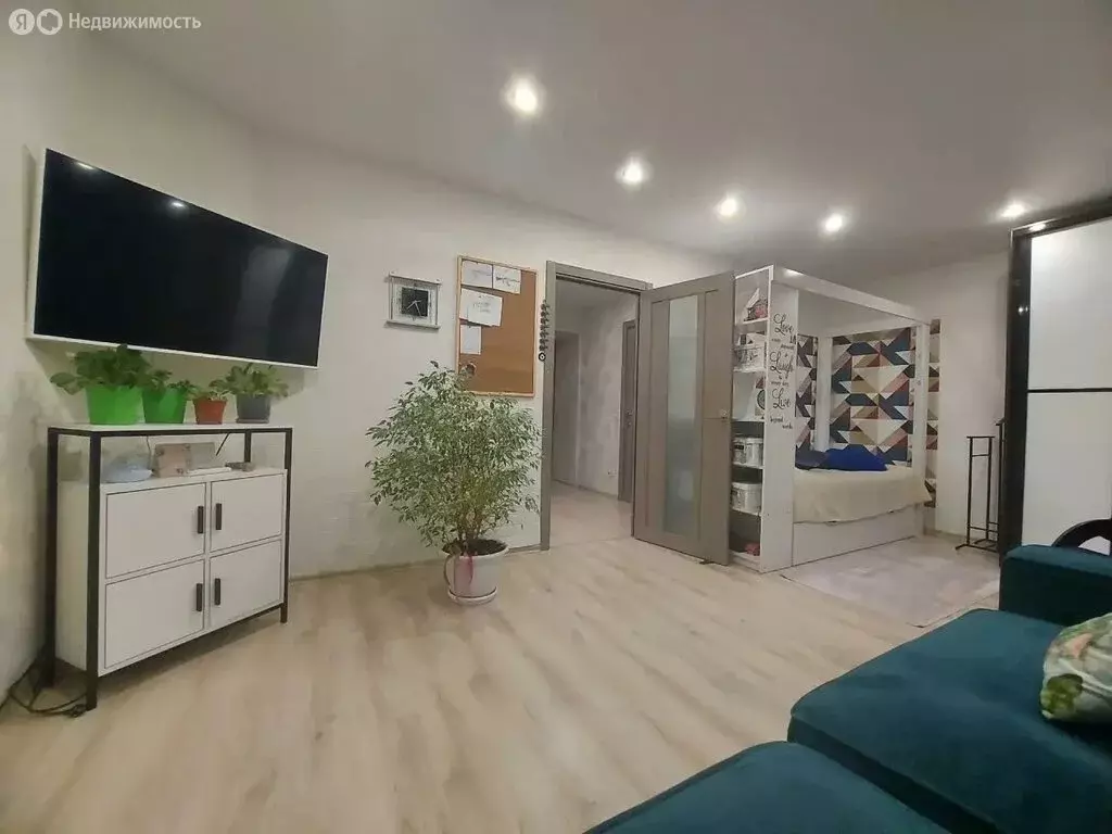 2-комнатная квартира: Киров, Красноармейская улица, 67 (67 м) - Фото 2