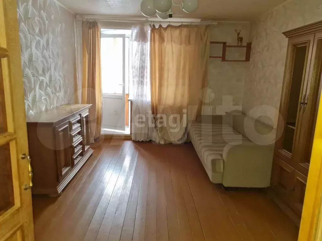 3-к. квартира, 60 м, 1/5 эт. - Фото 1