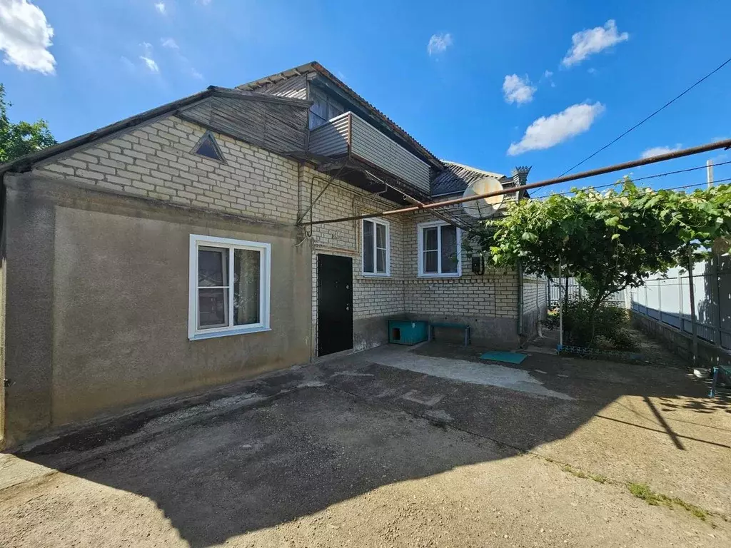 Дом в Краснодарский край, Абинск ул. Мичурина (92 м) - Фото 2