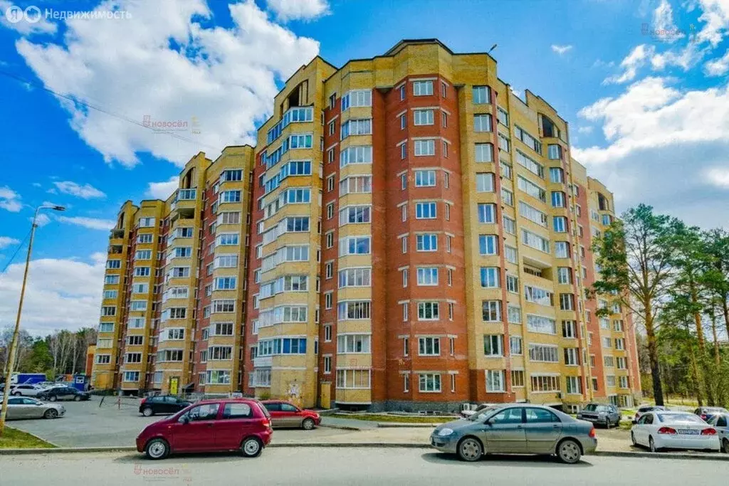 1-комнатная квартира: Екатеринбург, Рощинская улица, 72А (36 м) - Фото 1