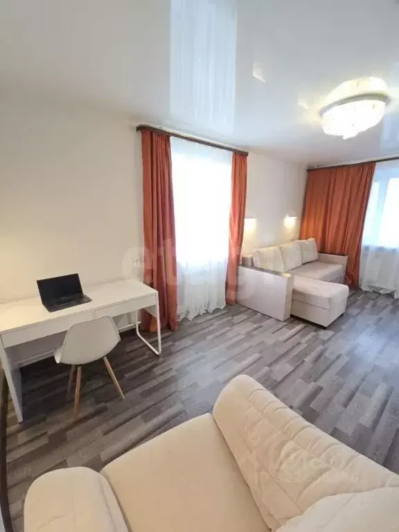 1-к кв. Удмуртия, Ижевск ул. Коммунаров, 285 (32.0 м) - Фото 0