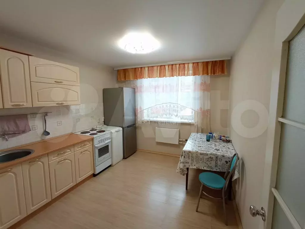 1-к. квартира, 40 м, 4/15 эт. - Фото 0