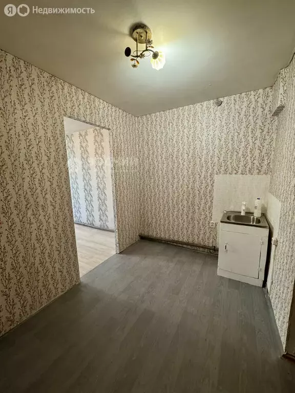 1к в -комнатной квартире (18.6 м) - Фото 1