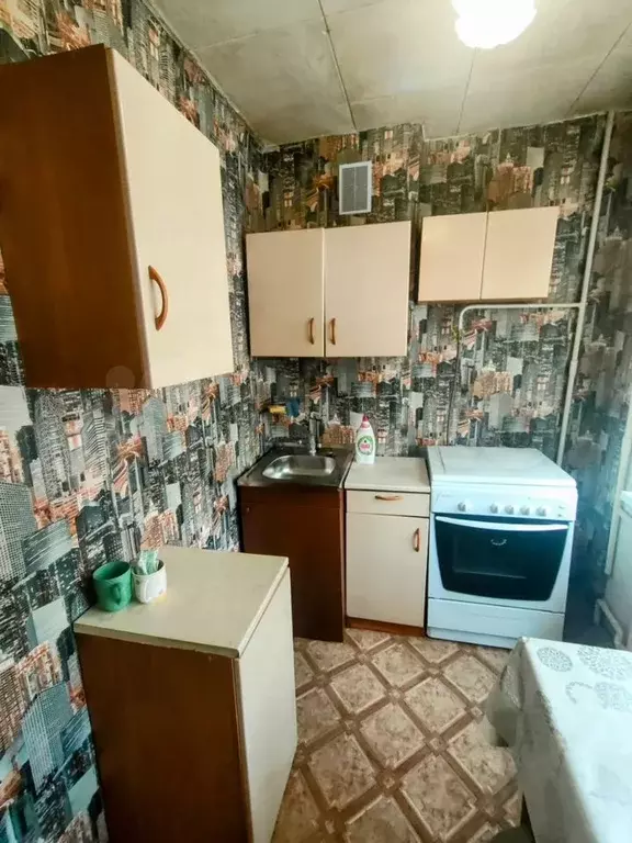 1-к. квартира, 30 м, 4/5 эт. - Фото 0