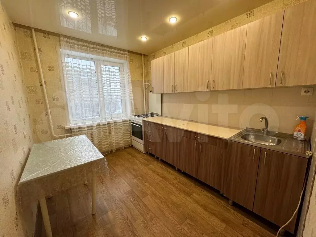 2-к. квартира, 50 м, 6/9 эт. - Фото 0