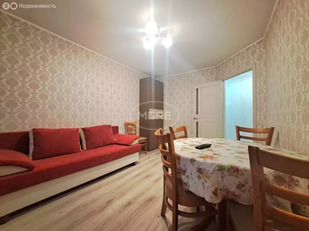 2-комнатная квартира: Калининград, Ленинский проспект, 84 (45 м) - Фото 2