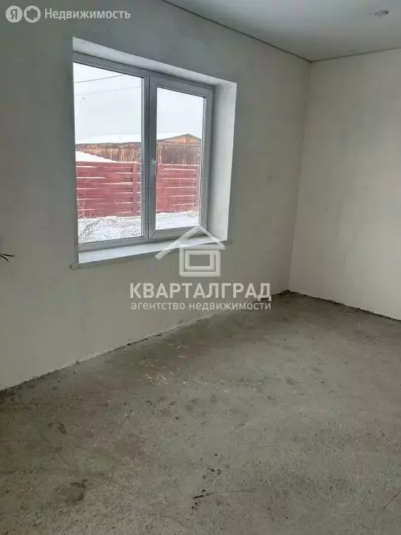 Дом в село Калинино, Янтарная улица, 17 (100 м) - Фото 1