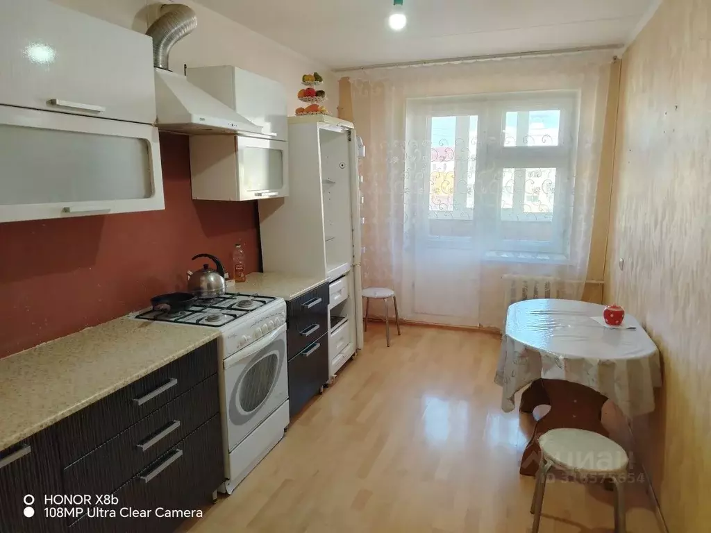 2-к кв. Башкортостан, Туймазы ул. Лесовода Морозова, 8 (55.0 м) - Фото 0