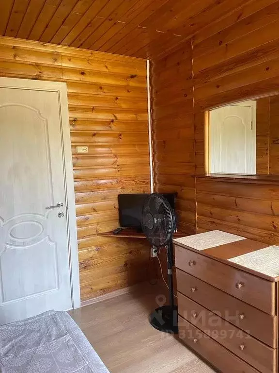 Комната Краснодарский край, Сочи Адлер жилрайон, ул. Менделеева, 3Б - Фото 1