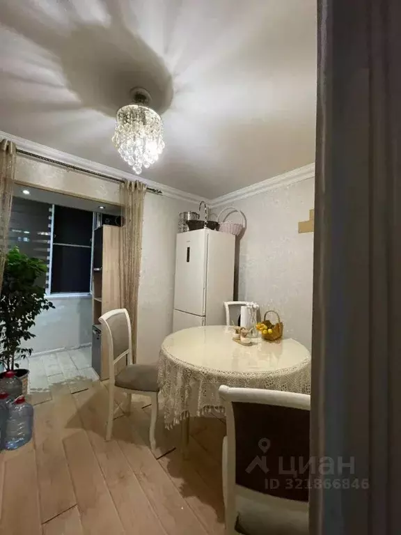 2-к кв. Чеченская республика, Грозный ул. Новаторов, 3 (58.0 м) - Фото 1