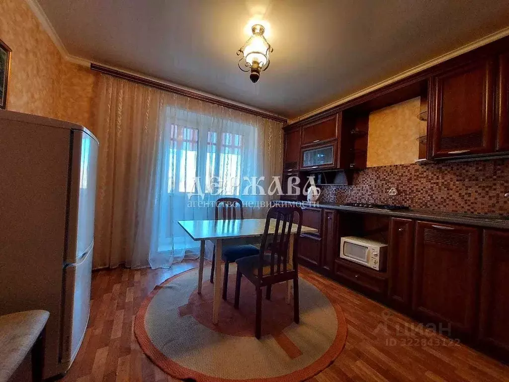 2-к кв. Белгородская область, Старый Оскол Набережный мкр, 14 (64.0 м) - Фото 1