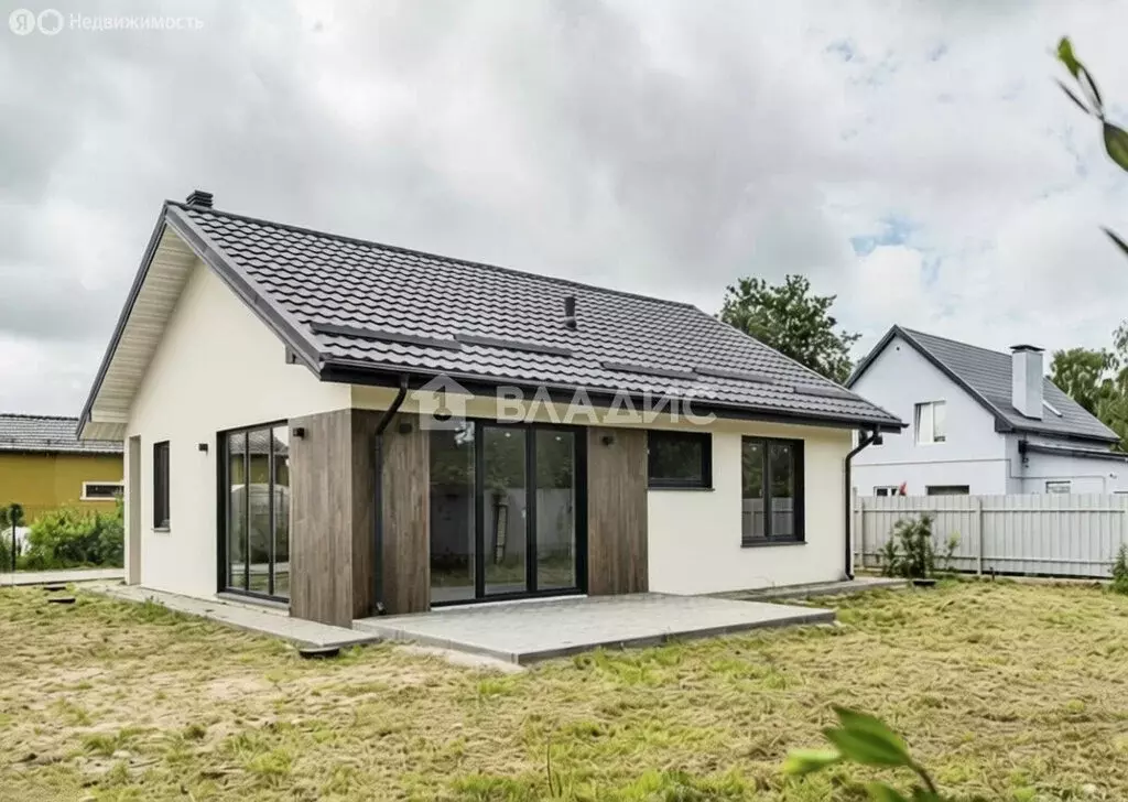 Дом в Приморье, Лесная улица (73.5 м) - Фото 1