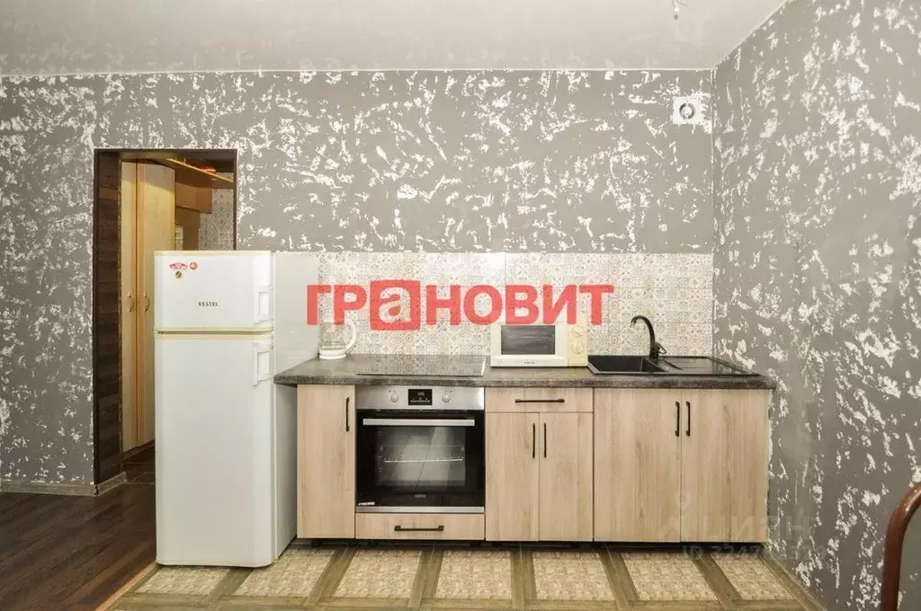 Студия Новосибирская область, Новосибирск ул. Николая Сотникова, 14 ... - Фото 1