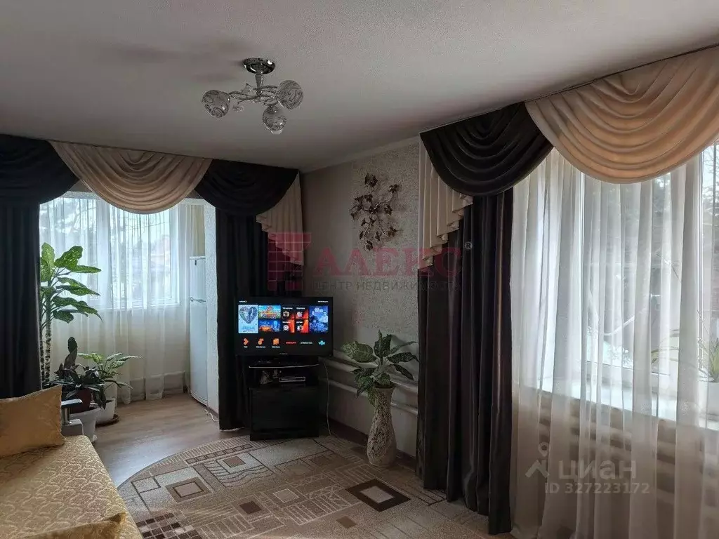 2-к кв. Ростовская область, Кагальницкий район, Мокробатайское с/пос, ... - Фото 1