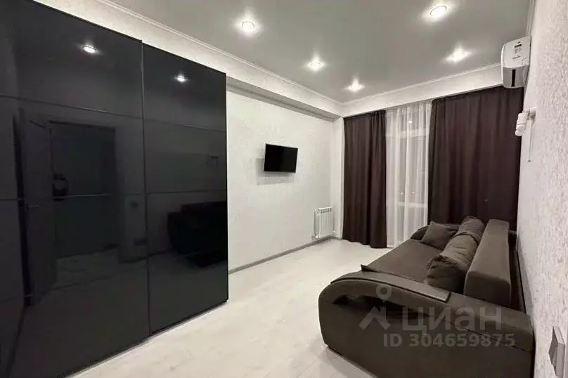 1-к кв. Краснодарский край, Сочи Донская ул., 108А (36.0 м) - Фото 1