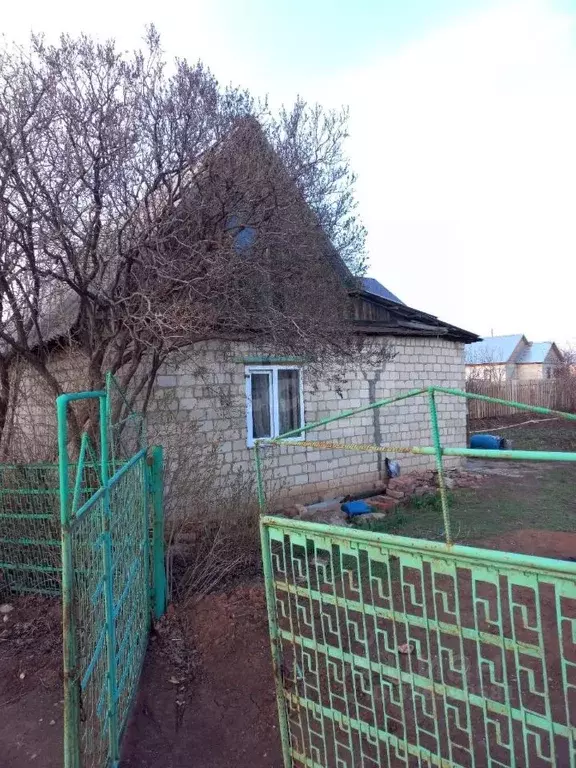 Дом в Оренбургская область, Оренбургский район, Весенний сельсовет, ... - Фото 1