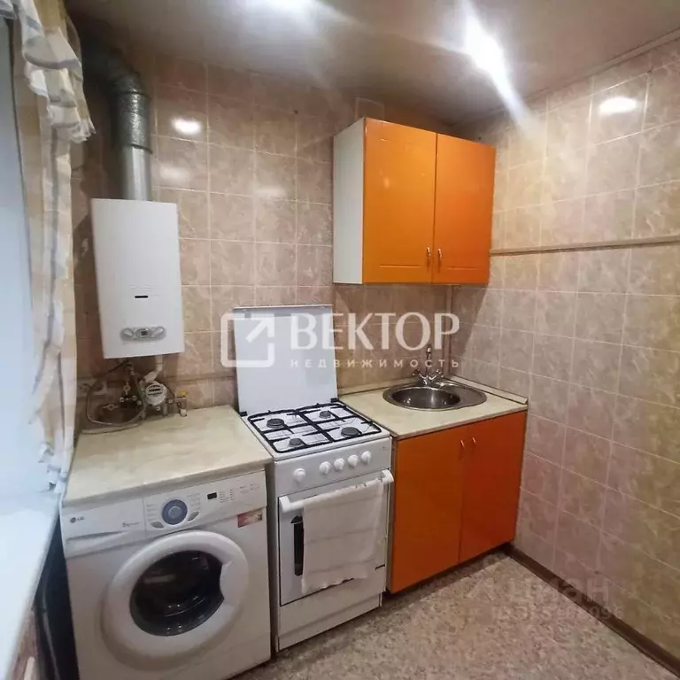 3-к кв. Ивановская область, Иваново Новосельская ул., 4 (53.0 м) - Фото 0