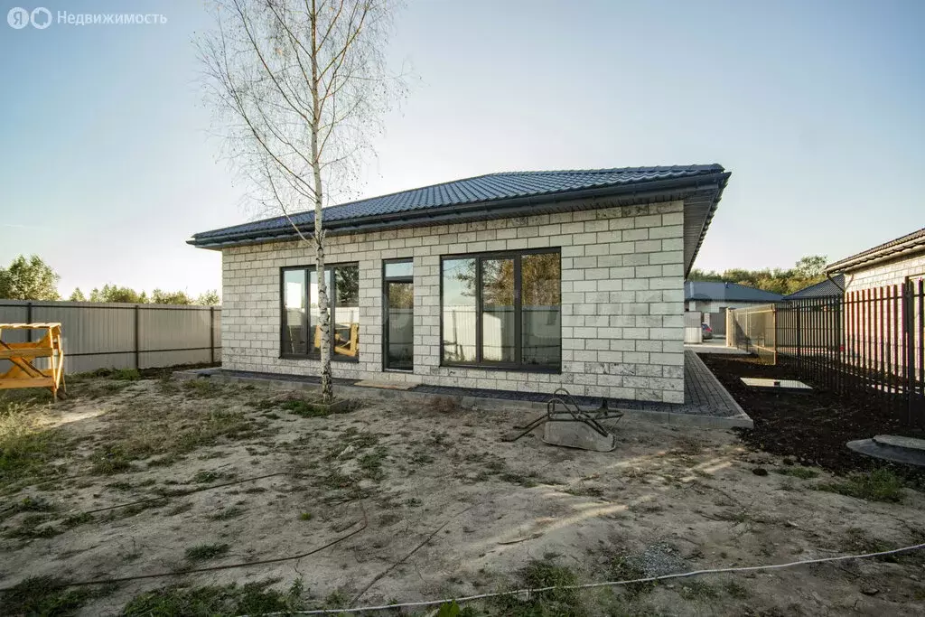 Дом в Наро-Фоминск, улица Дзержинского (125 м) - Фото 0