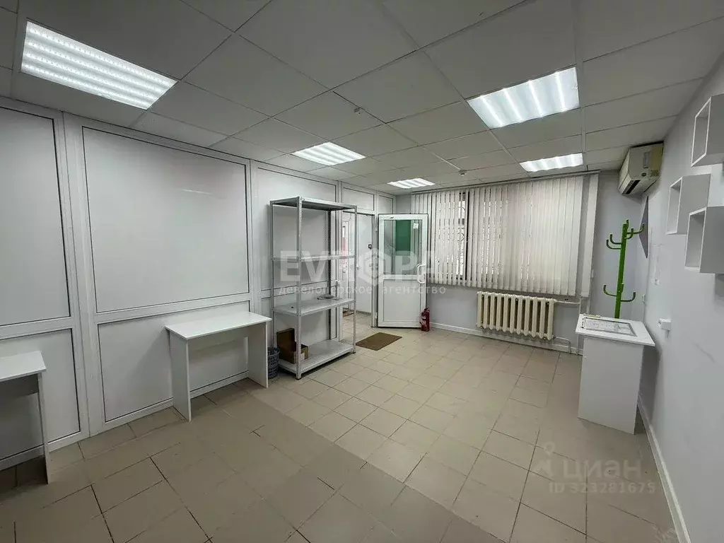 Офис в Ульяновская область, Ульяновск просп. Хо Ши Мина, 21Б (104 м) - Фото 1