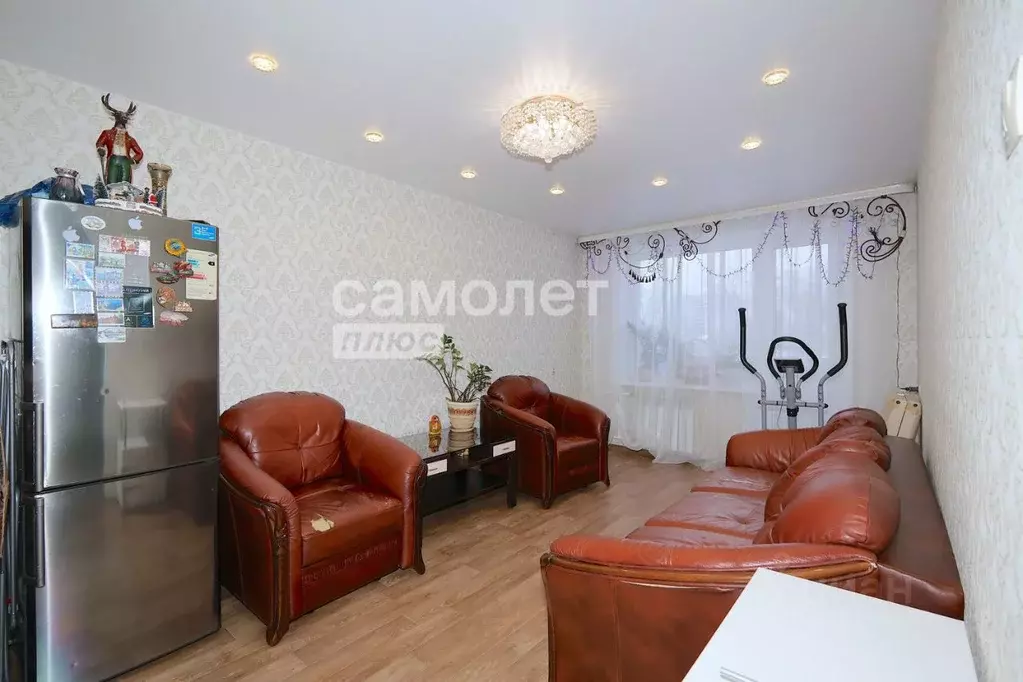 3-к кв. Кемеровская область, Кемерово просп. Ленина, 124 (60.2 м) - Фото 2