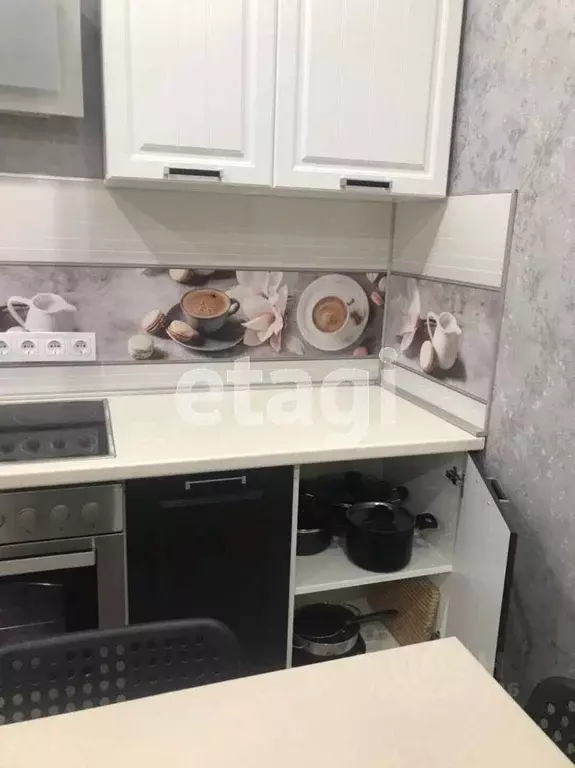 2-к кв. Ямало-Ненецкий АО, Новый Уренгой Таежная ул., 19В (45.6 м) - Фото 1