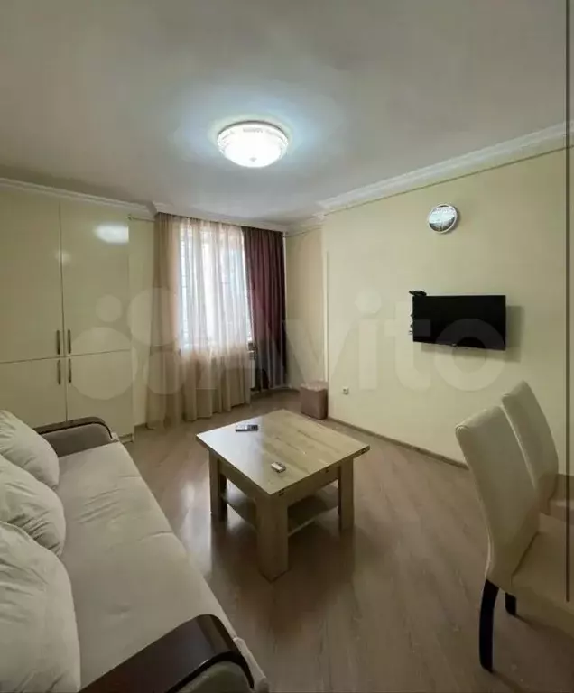 1-к. квартира, 32 м, 4/9 эт. - Фото 0