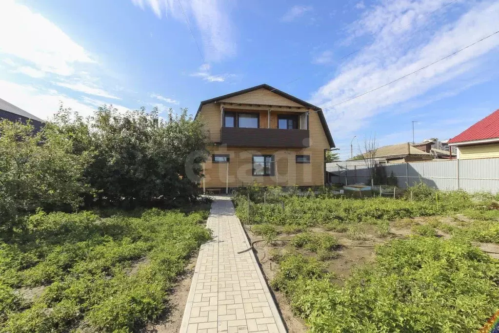 Дом в Омская область, Омск ул. Суворова, 28 (242 м) - Фото 1
