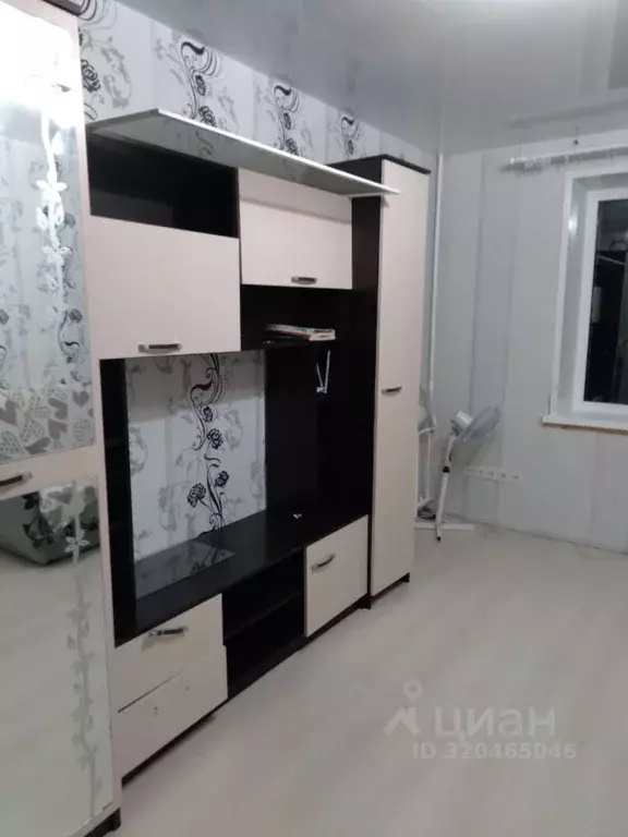 Комната Удмуртия, Ижевск ул. Ворошилова, 28 - Фото 1