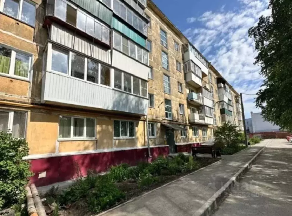 2-к кв. Челябинская область, Верхний Уфалей ул. Ленина, 151А (45.2 м) - Фото 1