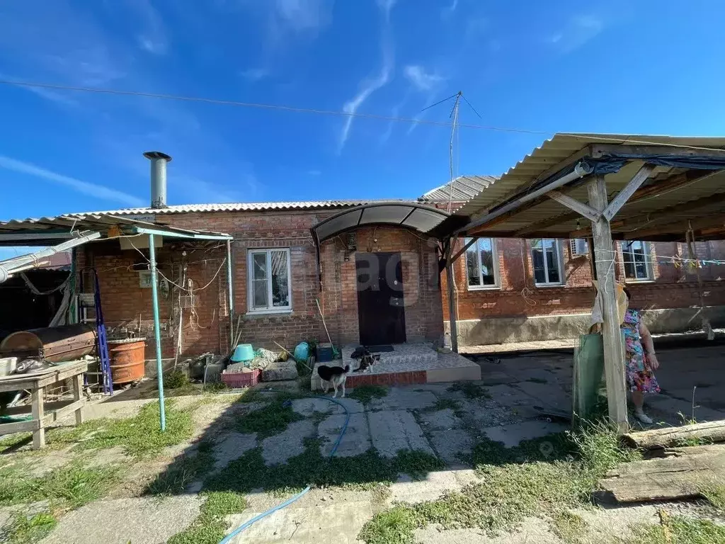 Дом в Ростовская область, Батайск Ангарская ул. (105 м) - Фото 0