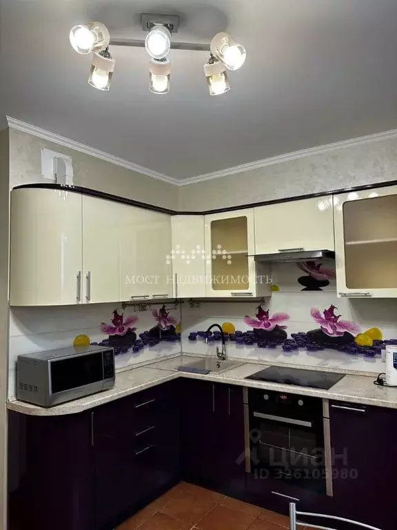 2-к кв. Московская область, Химки Сходня мкр, ул. Ленинградская, 1 ... - Фото 1