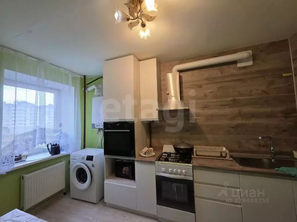 3-к кв. Калужская область, Бабынинский муниципальный округ, Воротынск ... - Фото 1