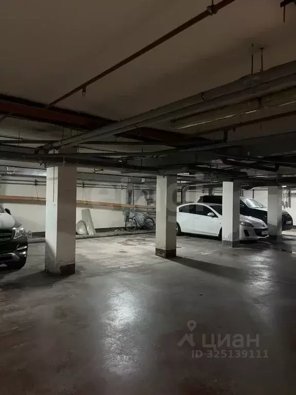 Гараж в Тюменская область, Тюмень Фабричная ул., 7/1 (17 м) - Фото 0