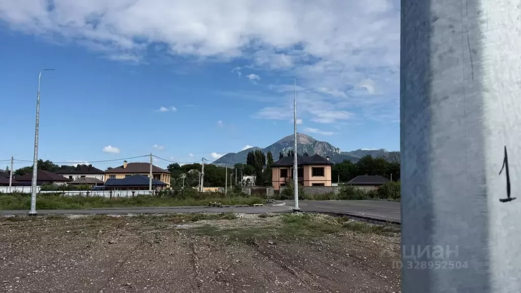 Участок в Ставропольский край, Пятигорск  (5.88 сот.) - Фото 1