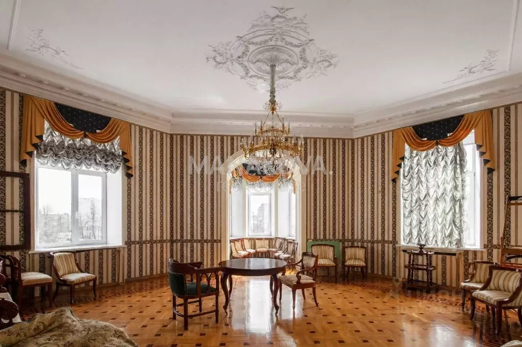 3-к кв. Санкт-Петербург 4-я Васильевского острова линия, 5 (206.0 м) - Фото 1