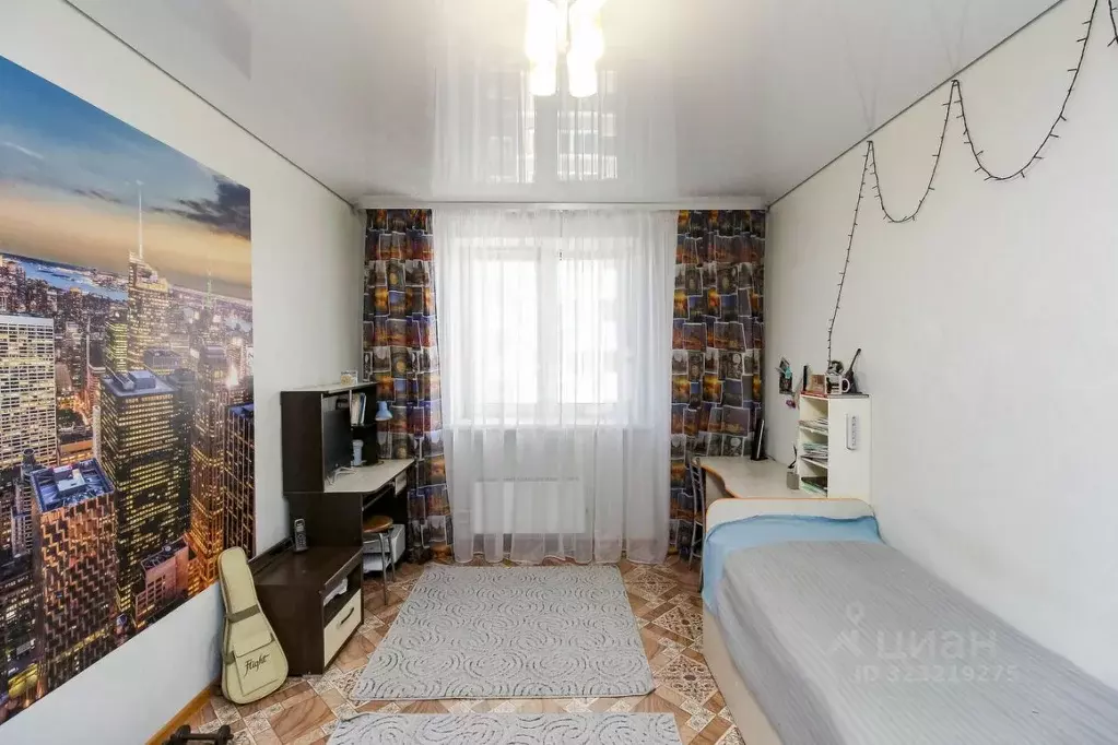 3-к кв. Тюменская область, Тюмень ул. Вересковая, 15 (94.4 м) - Фото 1