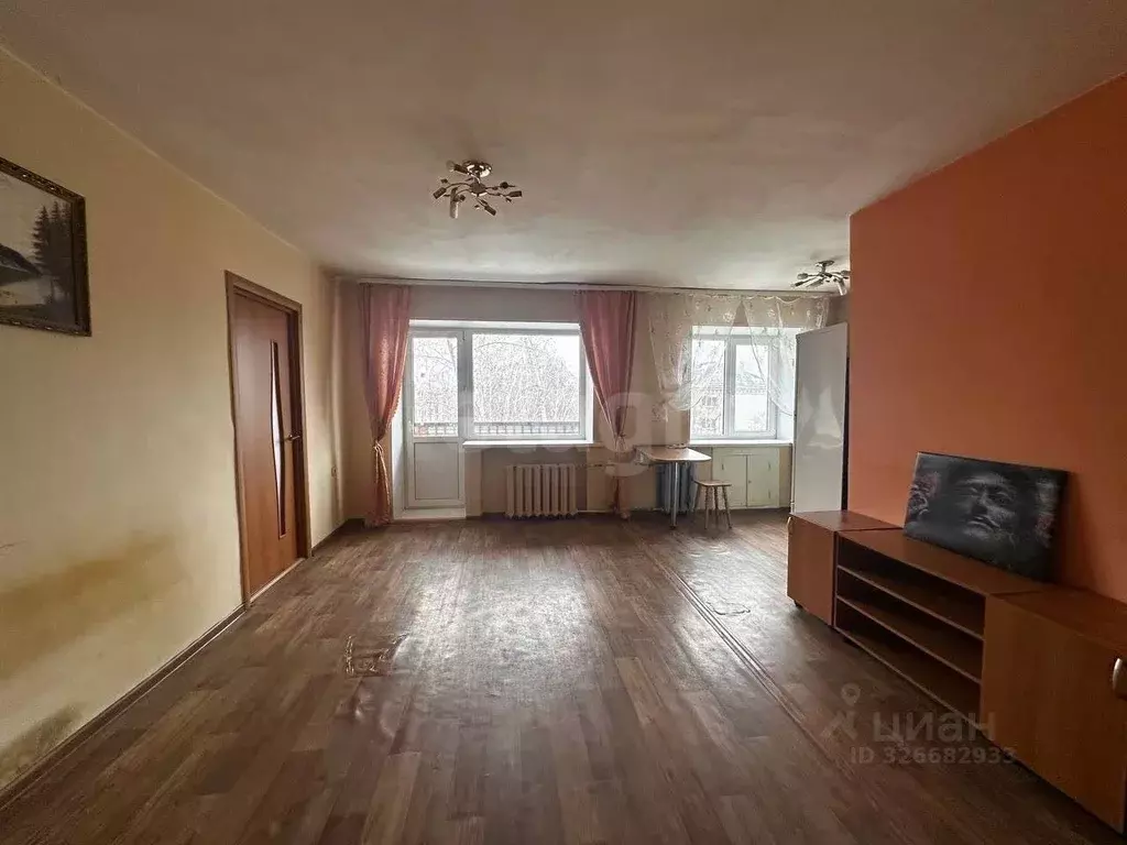 2-к кв. Тюменская область, Тюмень Минская ул., 15 (42.8 м) - Фото 1