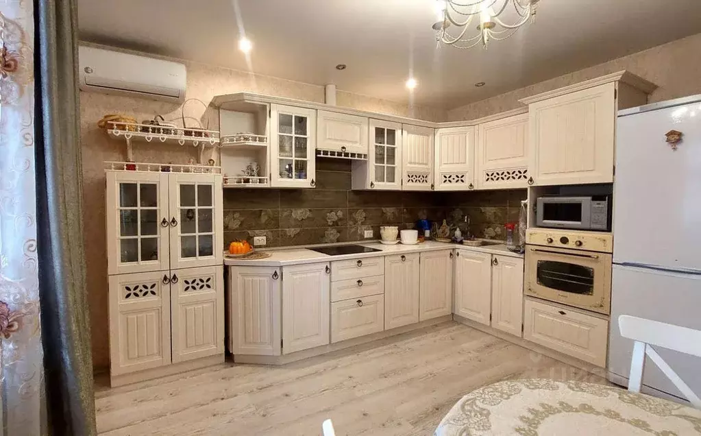 1-к кв. Краснодарский край, Краснодар Российская ул., 72/6 (45.0 м) - Фото 2