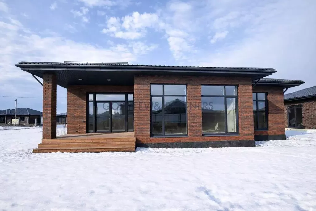 Дом в Татарстан, Казань  (143 м) - Фото 1