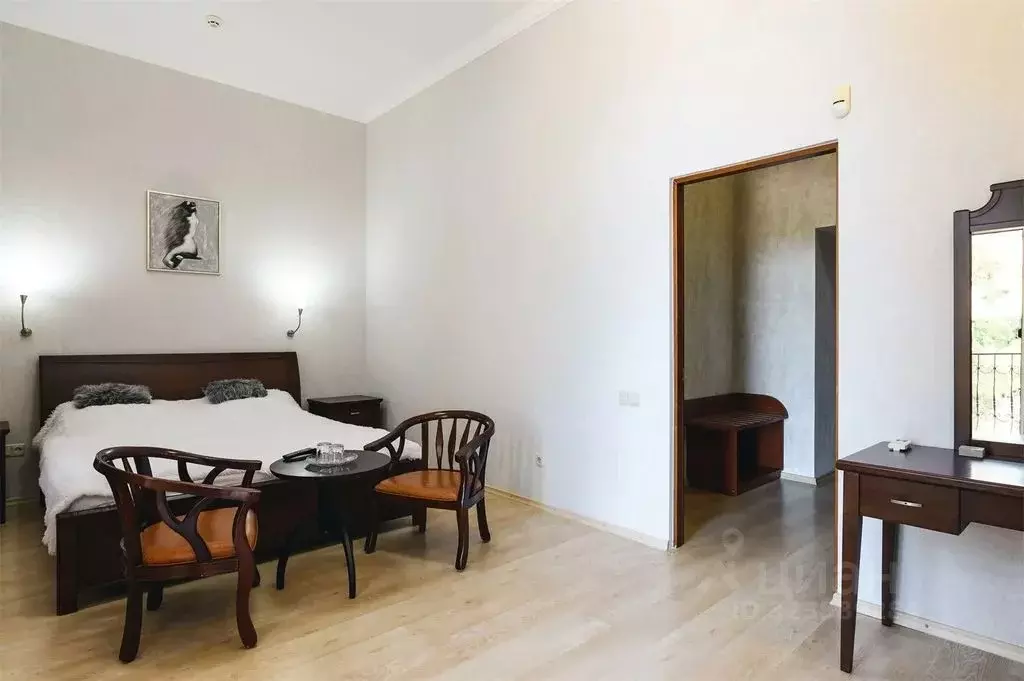 Комната Крым, Алушта ул. Комсомольская, 5 - Фото 1