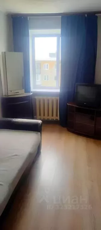 Комната Челябинская область, Челябинск ул. Гончаренко, 73 (13.0 м) - Фото 1