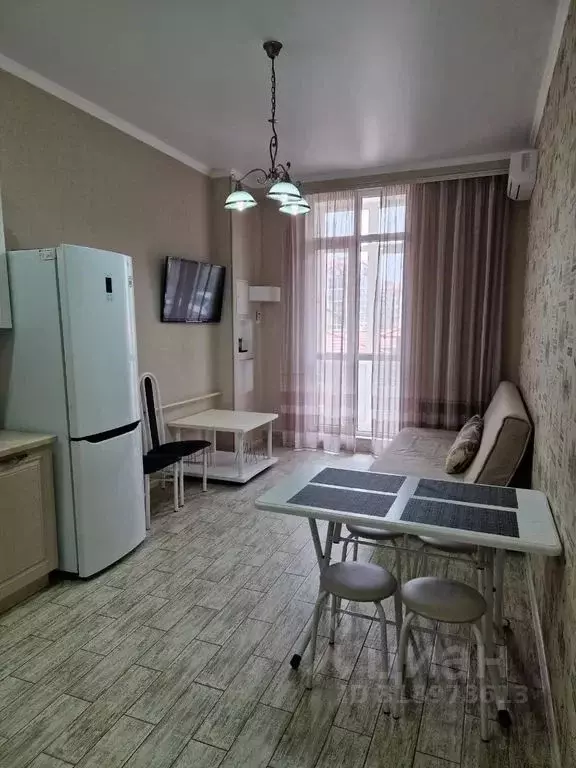 1-к кв. Краснодарский край, Геленджик Крымская ул., 22к18 (50.0 м) - Фото 1